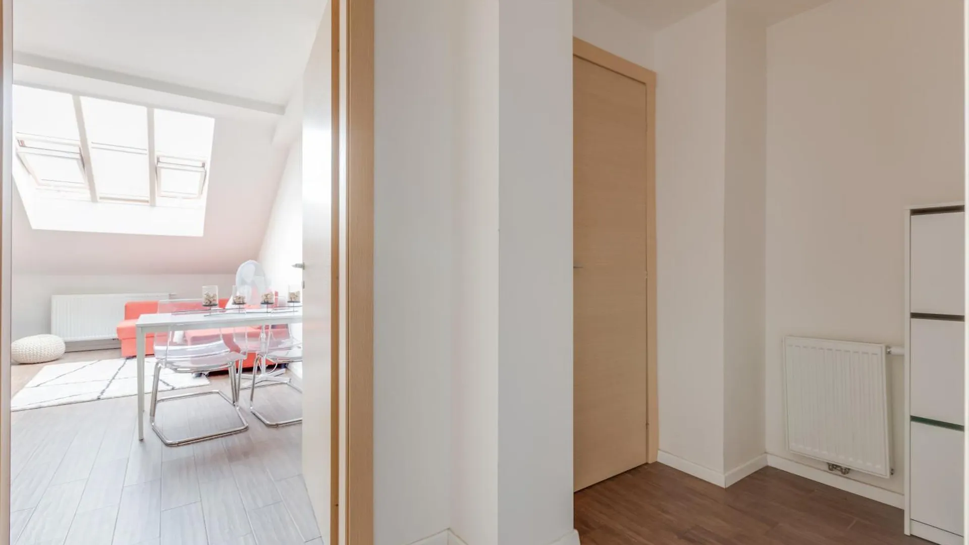 Central Cool Apt With Terrace - Leg11 Прага