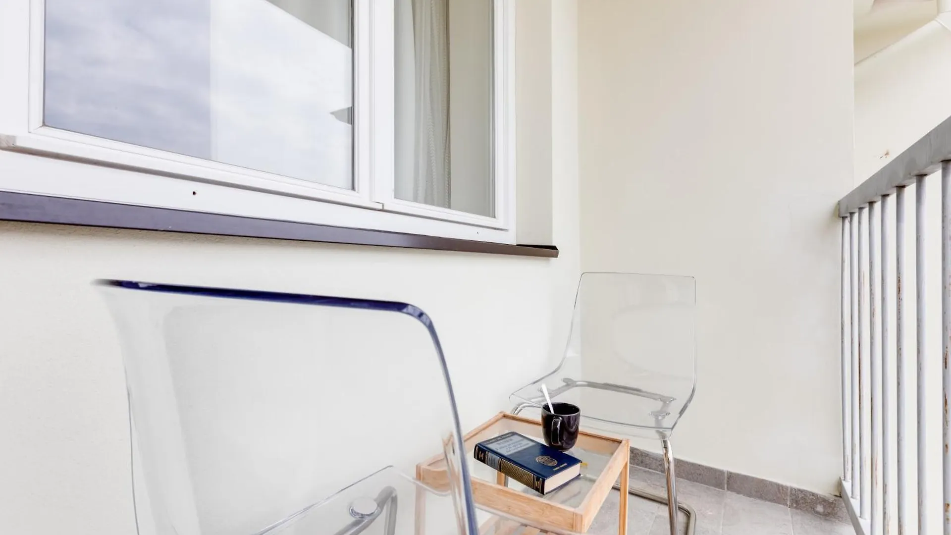 Central Cool Apt With Terrace - Leg11 Praga 0*,
